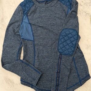 Lululemon Top. Women's Blue Quilted Long Sleeve Top. Size 6